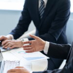 会社設立時の役員報酬の決め方。いつから・いくら払うのが正解？